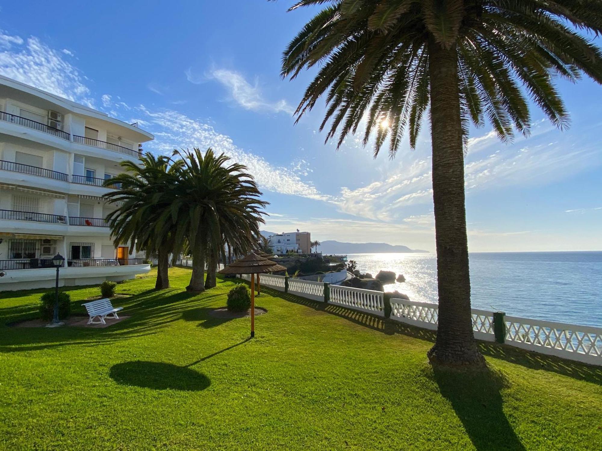 Acapulco Playa 301 Apartments Casasol Nerja Exterior photo